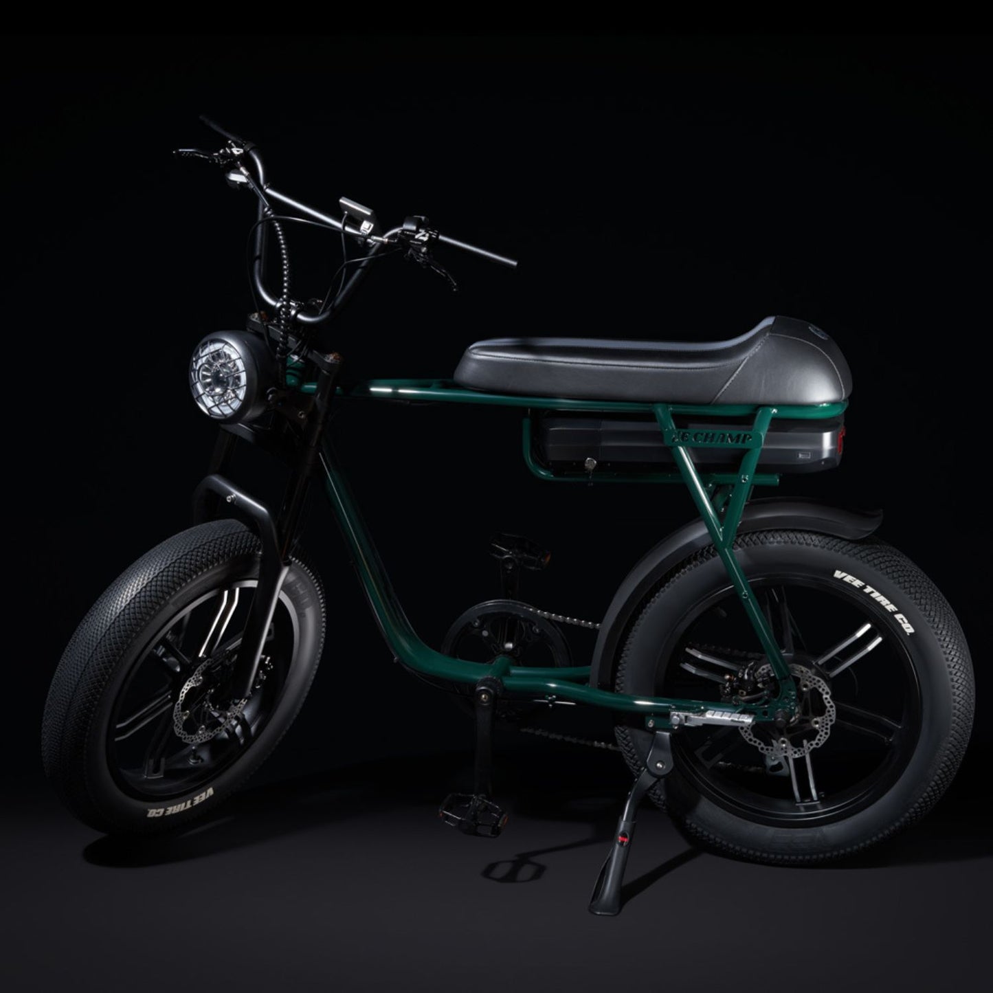 E-Champ 66 Retro Fat Tyre Electric Bike British Racing Green